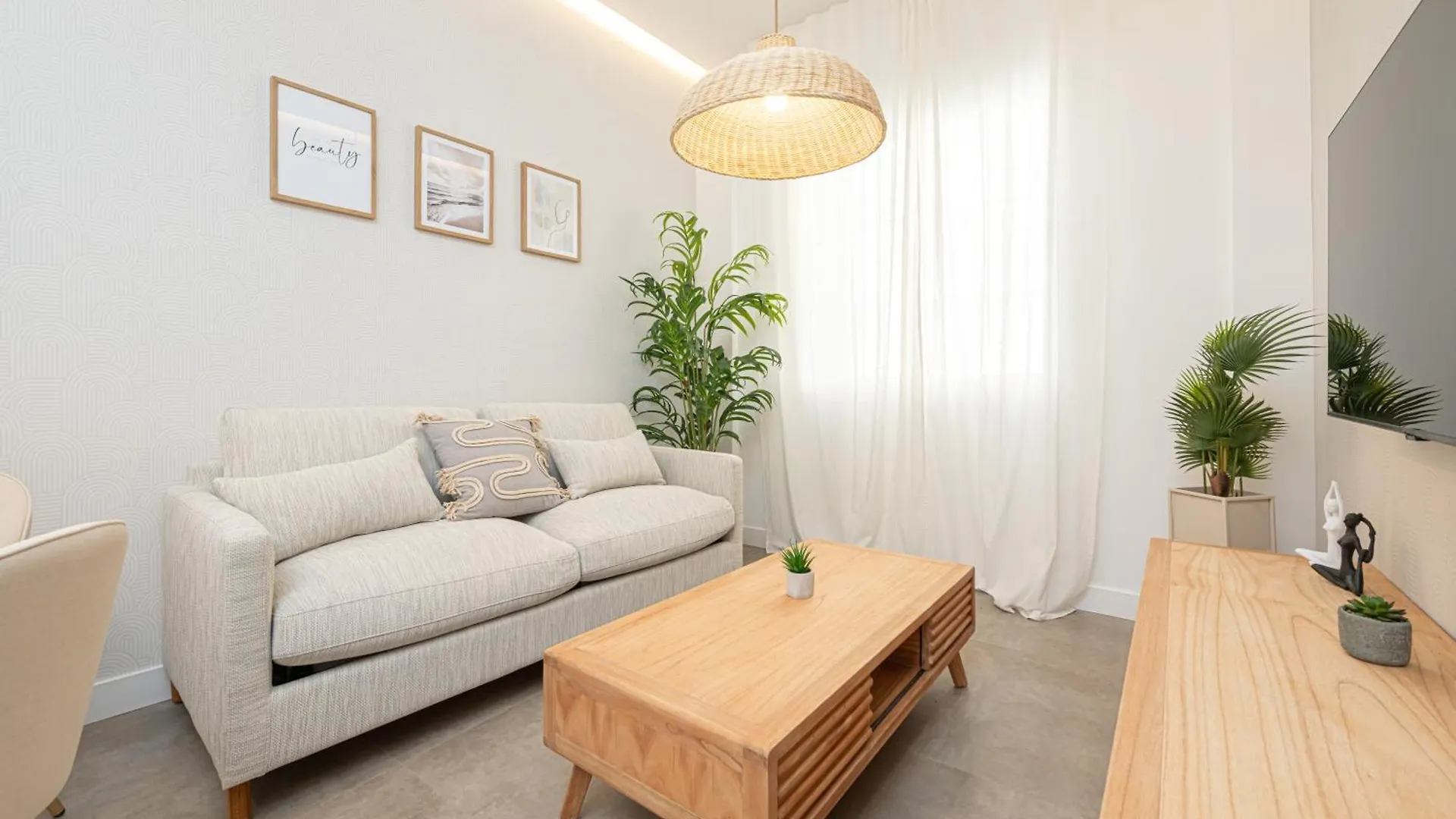 Wintowinrentals Goleta Suites 0A Málaga 0*,  Spanien